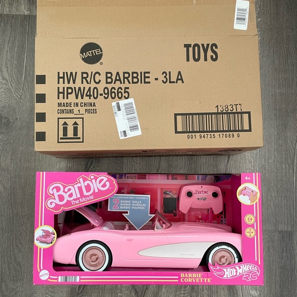 Barbie The Movie Hot Wheels Remote Control Car New In Box - Picture 2 of 5